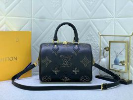 Picture of LV Lady Handbags _SKUfw147523917fw